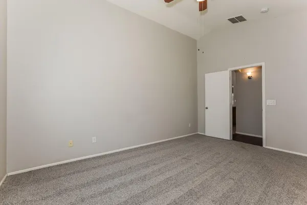 $1,995 | 1069 East Nardini Street, San Tan Valley, AZ 85140