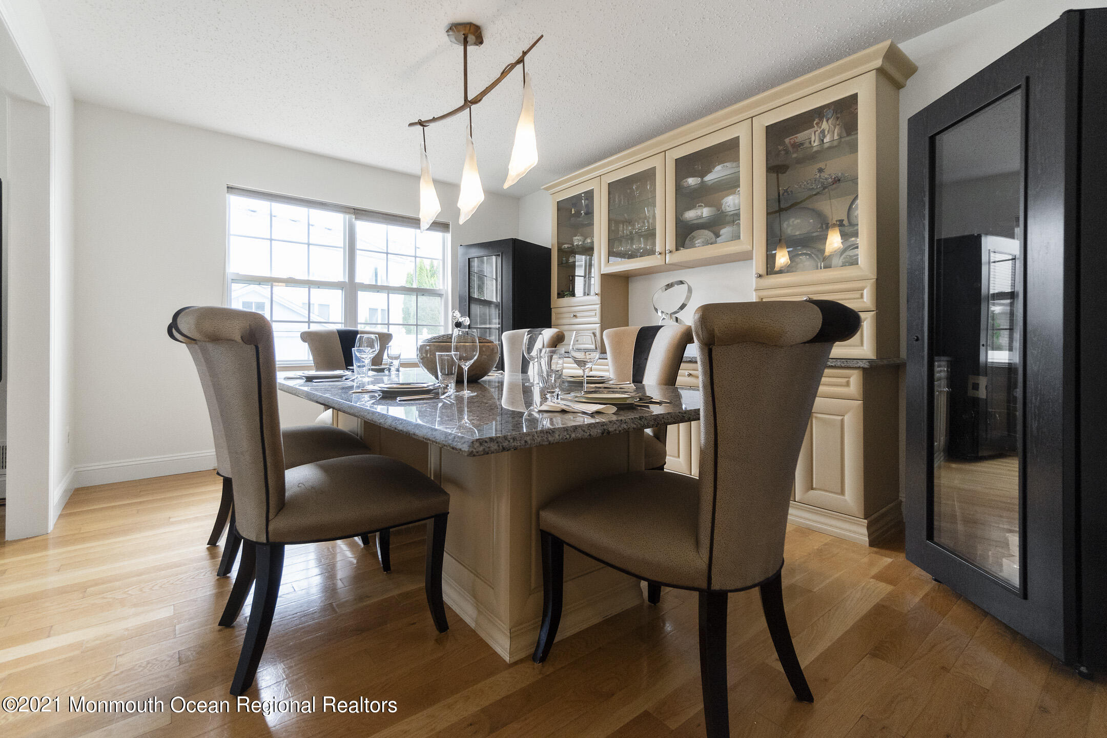 23 Warbler Road Marlboro, NJ 07746 - Photo 15 of 19 formal dining