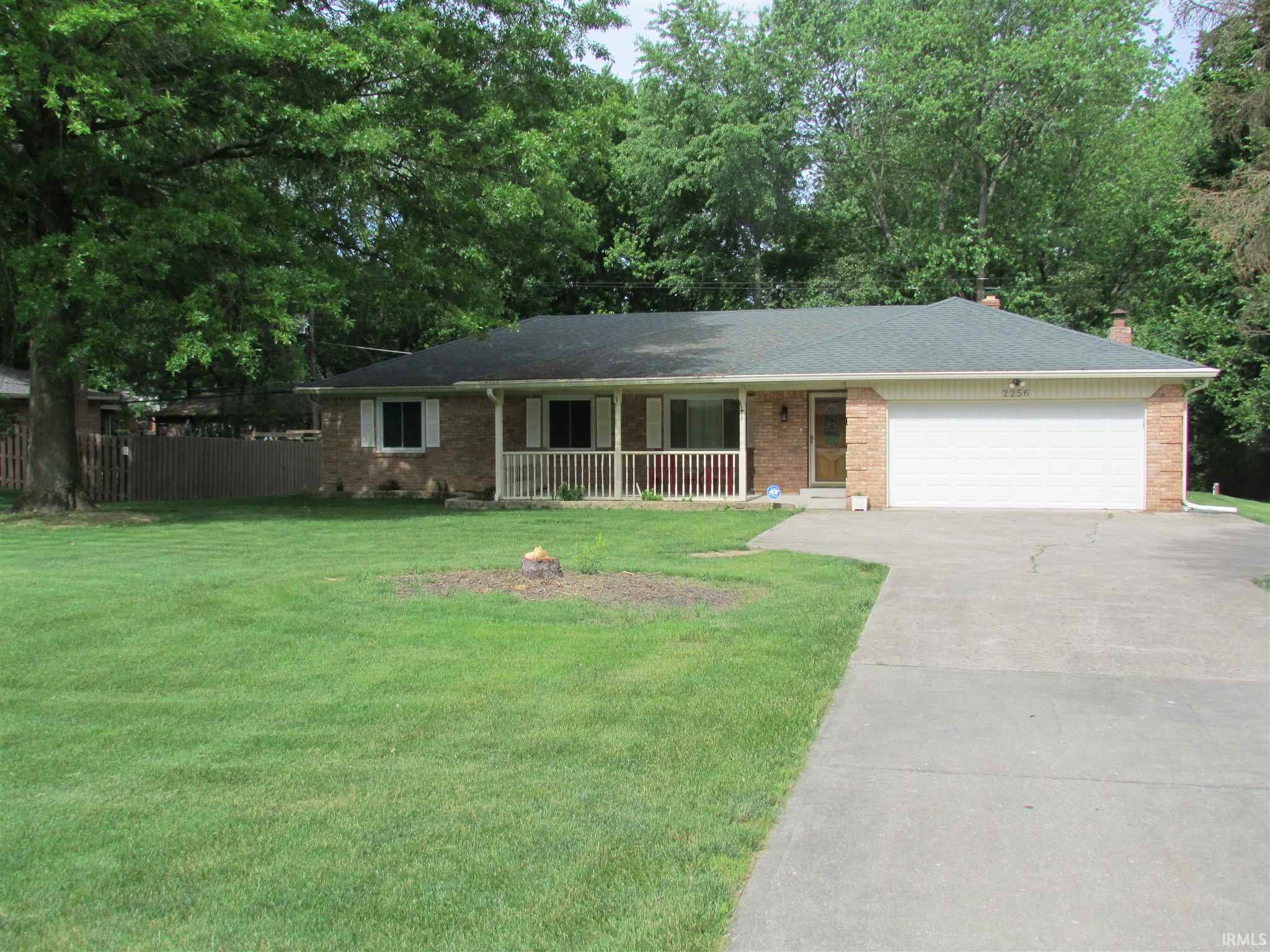 2256 Country Club Road Indianapolis, IN 46234 - Photo 4 of 23