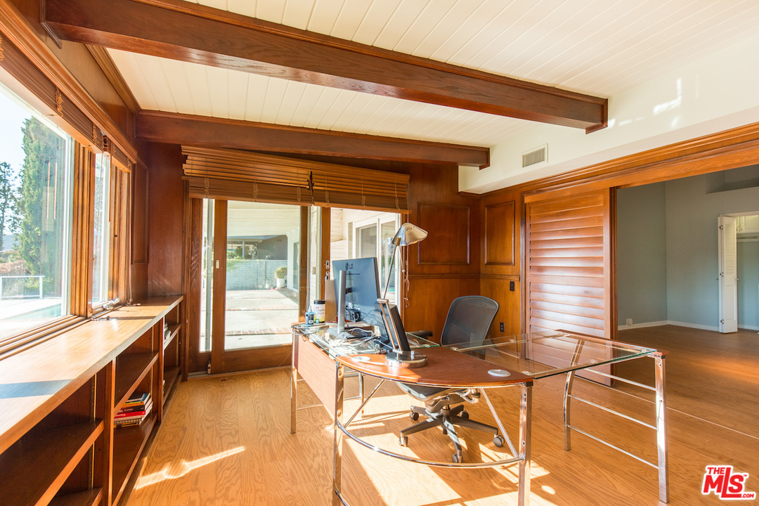 3012 Arrowhead Drive Los Angeles, CA 90068 - Photo 32 of 53 a work room with furniture and large windows