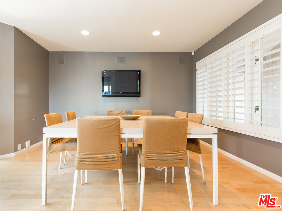 3012 Arrowhead Drive Los Angeles, CA 90068 - Photo 43 of 53 a living room with furniture and a flat screen tv