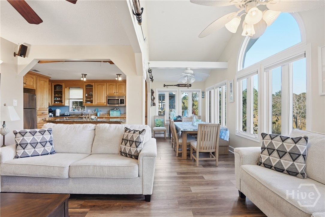 1010 Live Oak Road Tybee Island, GA 31328 - Photo 5 of 27