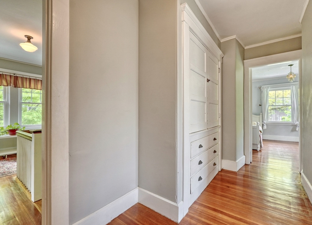 130 Warwick Road Melrose, MA 02176 - Photo 24 of 40 Gallery Image 24