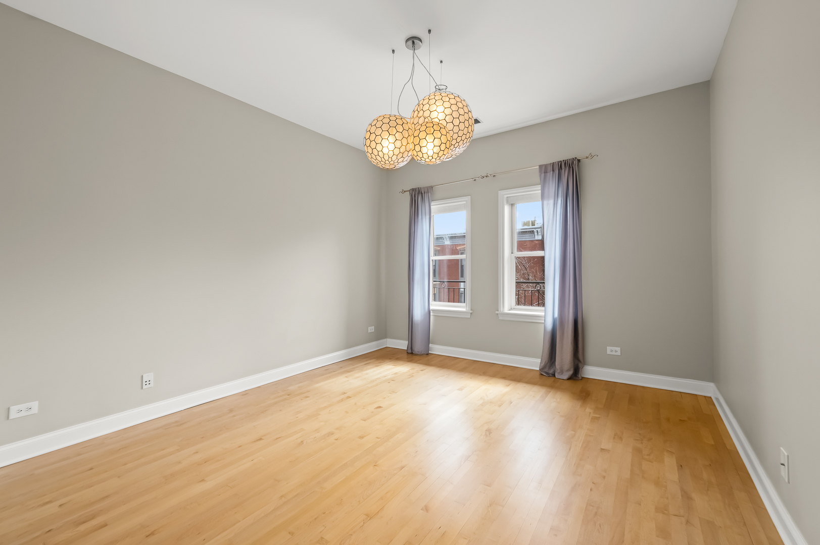 1408 West Taylor Street, Unit 301 Chicago, IL 60607 - Photo 13 of 21 a view of an empty room with a window