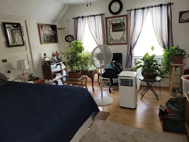 $1,950 | 46 Hodges Avenue, Unit 3, Taunton, MA 02780