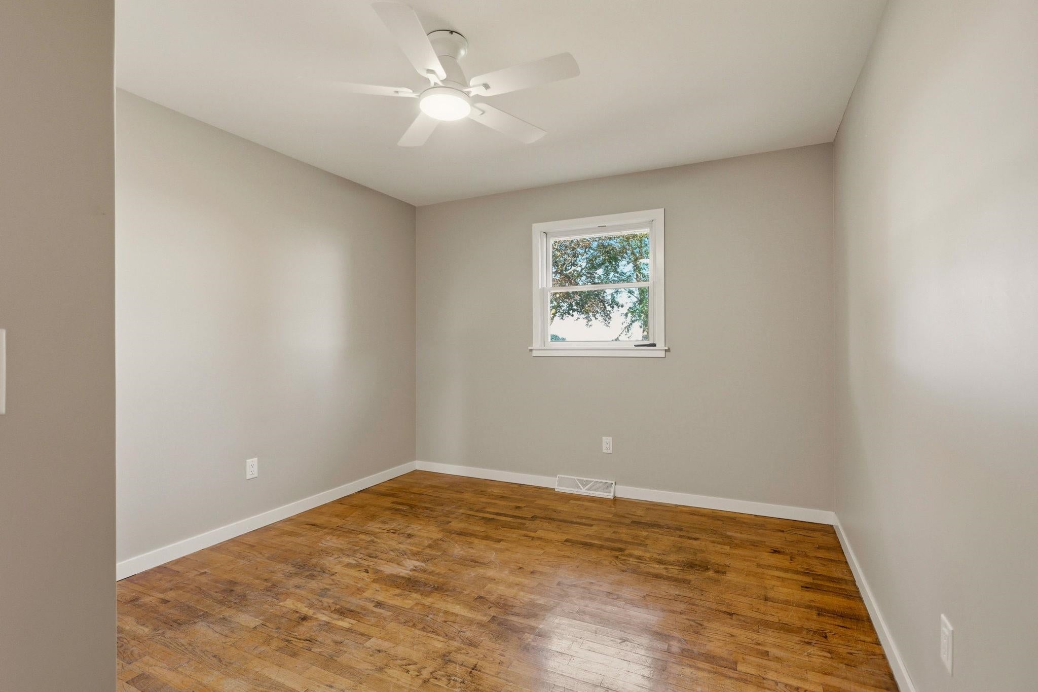 2141 Maple Road Saginaw, MI 48601 - Photo 30 of 60 Gallery Image 30
