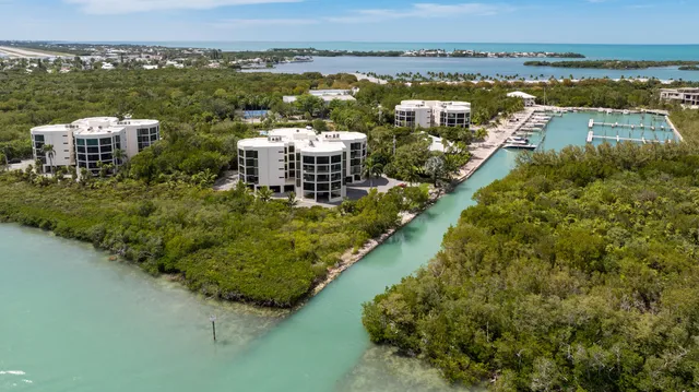 $675,000 | 7101 Gulf Of Mexico Boulevard, Unit 101, Marathon, FL 33050