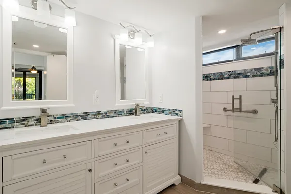 $625,000 | 7101 Gulf Of Mexico Boulevard, Unit 101, Marathon, FL 33050