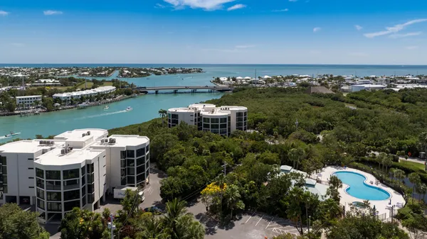 $625,000 | 7101 Gulf Of Mexico Boulevard, Unit 101, Marathon, FL 33050