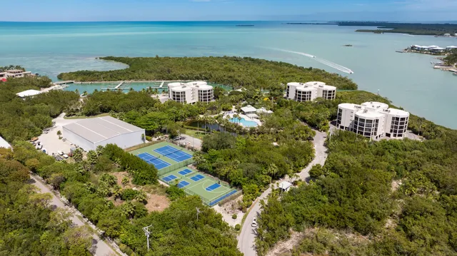 $675,000 | 7101 Gulf Of Mexico Boulevard, Unit 101, Marathon, FL 33050