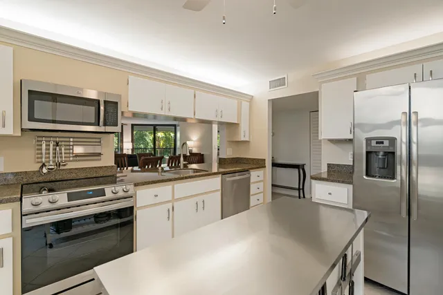 $675,000 | 7101 Gulf Of Mexico Boulevard, Unit 101, Marathon, FL 33050