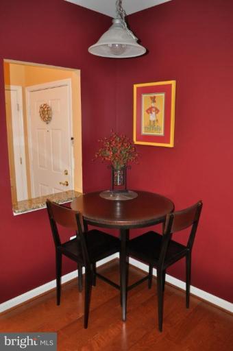 7315 Brookview Road, Unit 405 Elkridge, MD 21075 - Photo 12 of 28 Breakfast Area