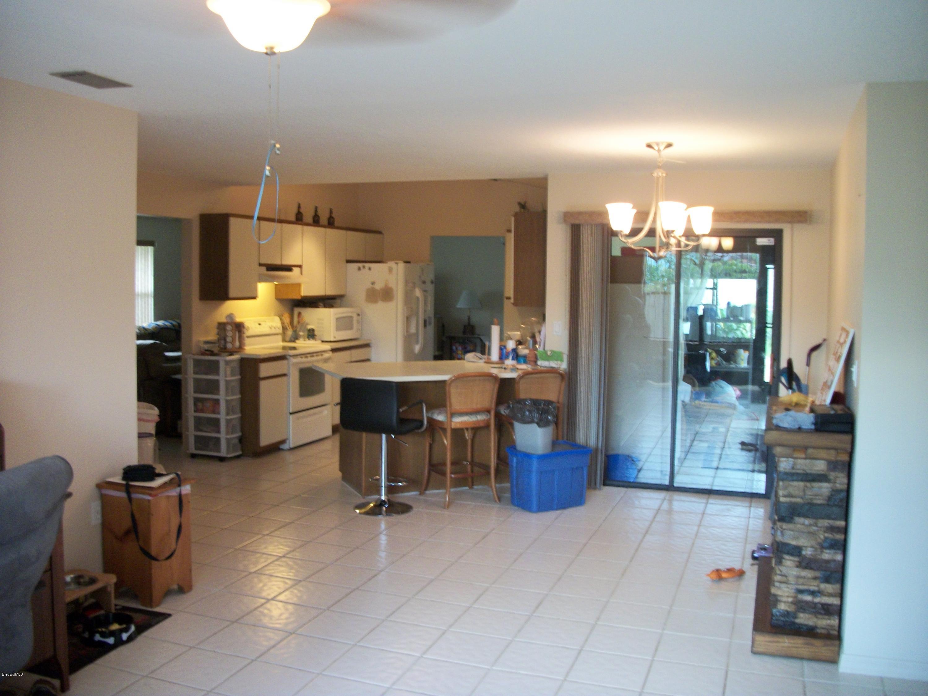 263 Rheine Road Northwest Palm Bay, FL 32907 - Photo 4 of 10 RheineFamily