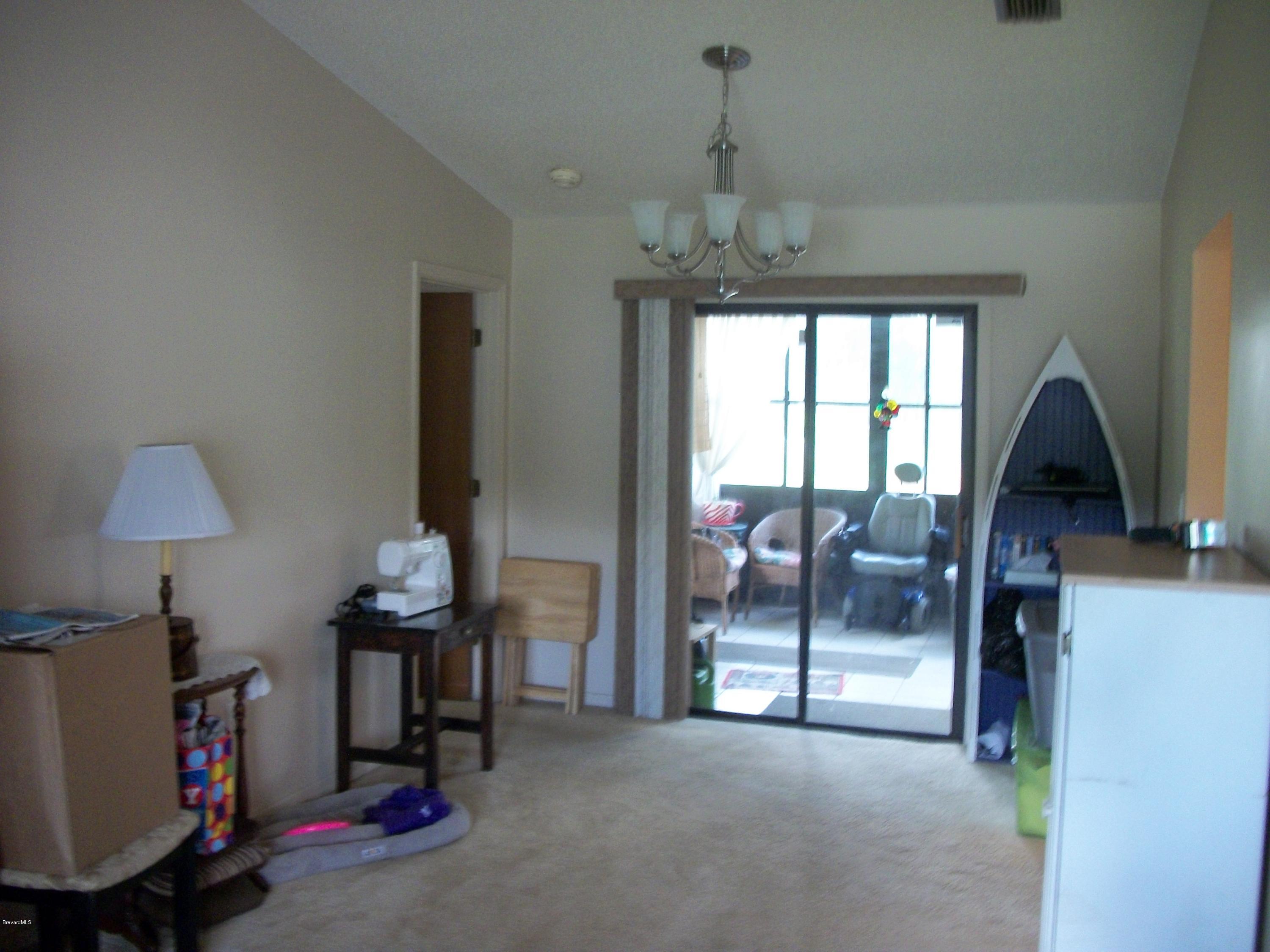 263 Rheine Road Northwest Palm Bay, FL 32907 - Photo 7 of 10 RheineDIN