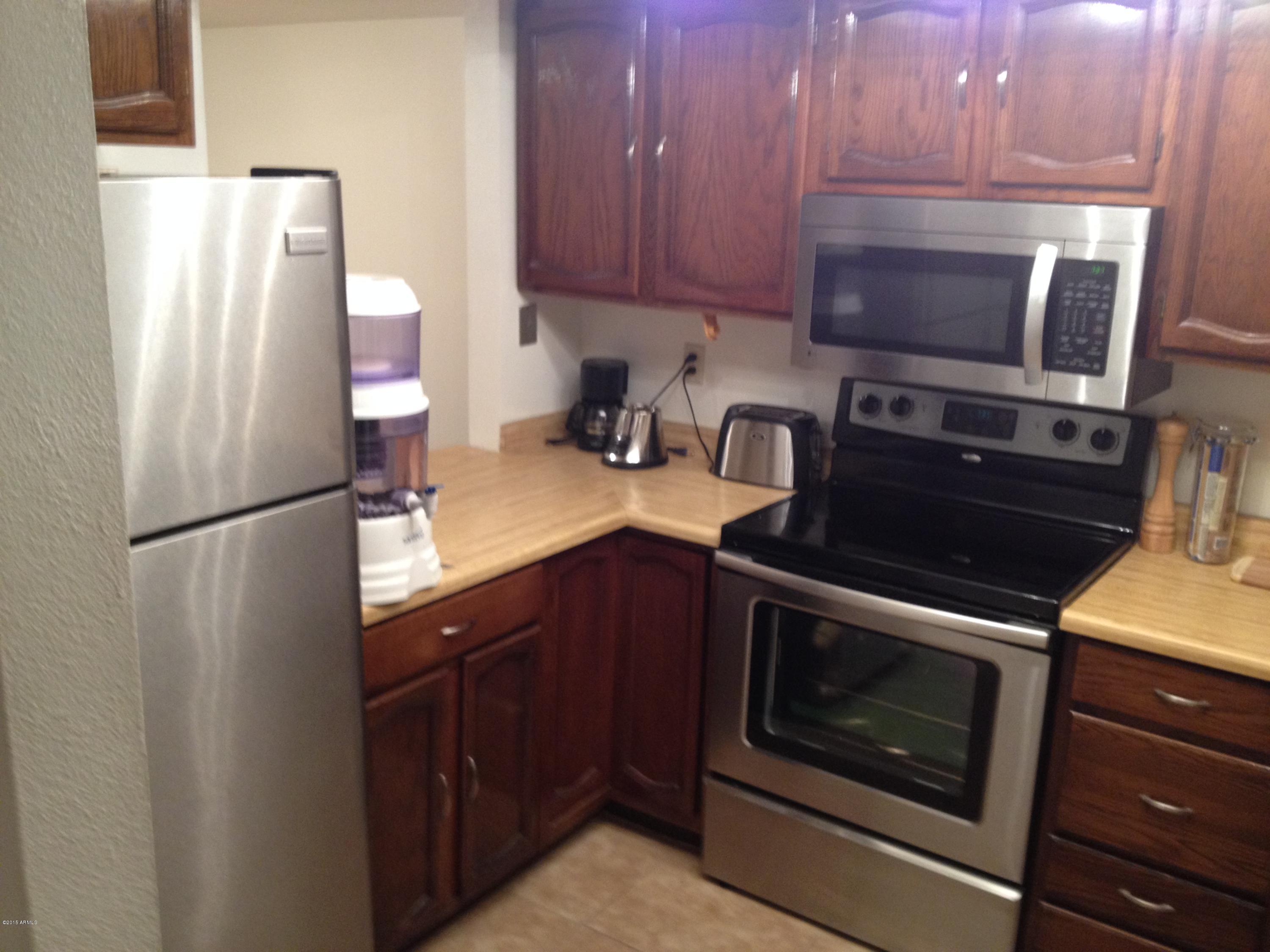 5315 North 18th Street, Unit 9 Phoenix, AZ 85016 - Photo 6 of 25 IMG_8973