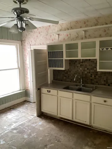 $84,500 | 104 North Davis Street, Walton, IN 46994