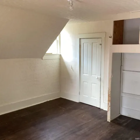 $84,500 | 104 North Davis Street, Walton, IN 46994