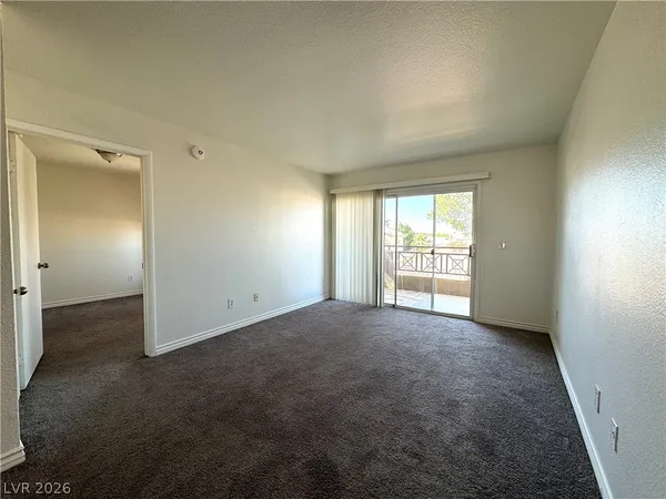 $1,200 | 8070 West Russell Road, Unit 2055, Las Vegas, NV 89113