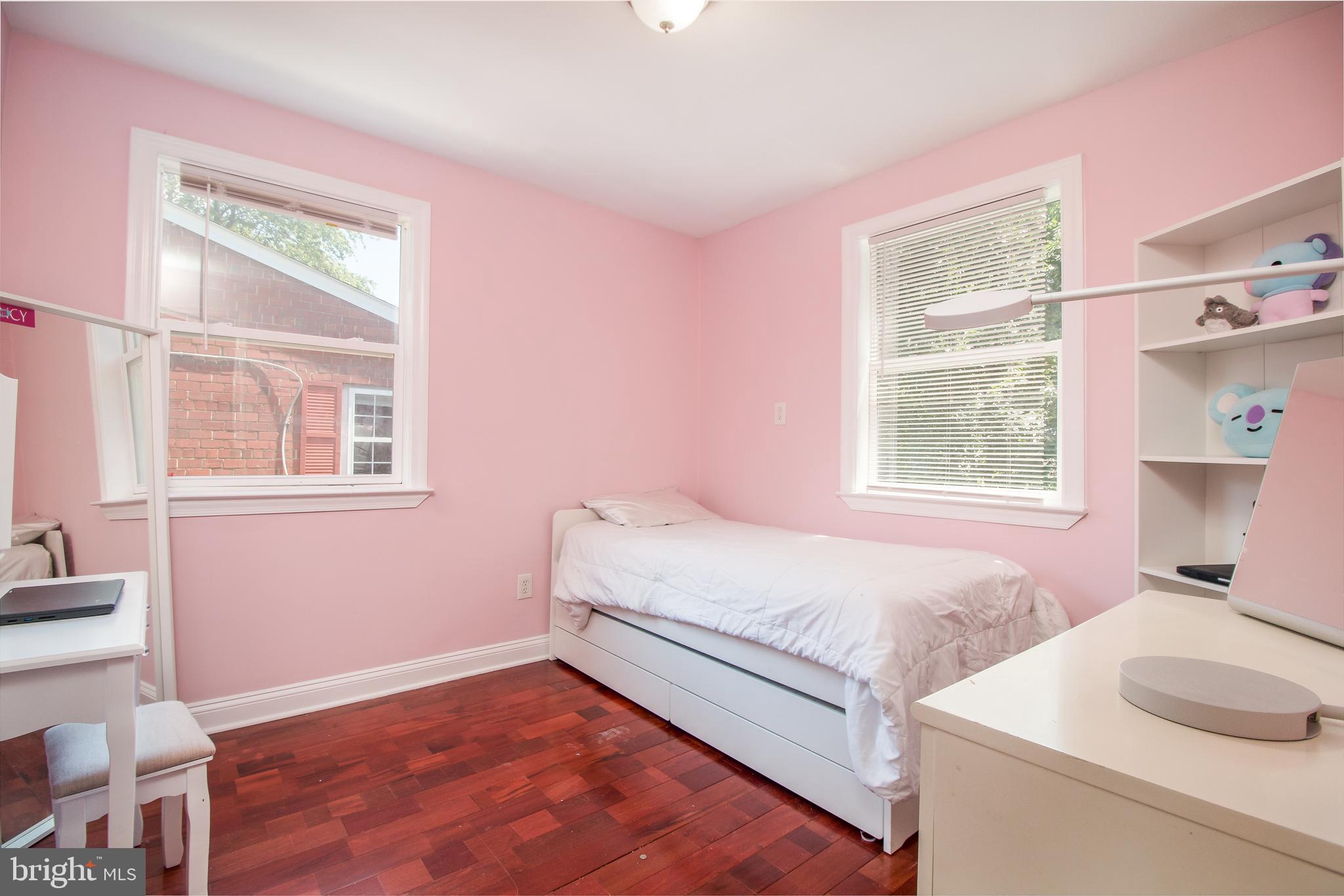 708 Four Mile Road Alexandria, VA 22305 - Photo 8 of 19 Bedroom #2