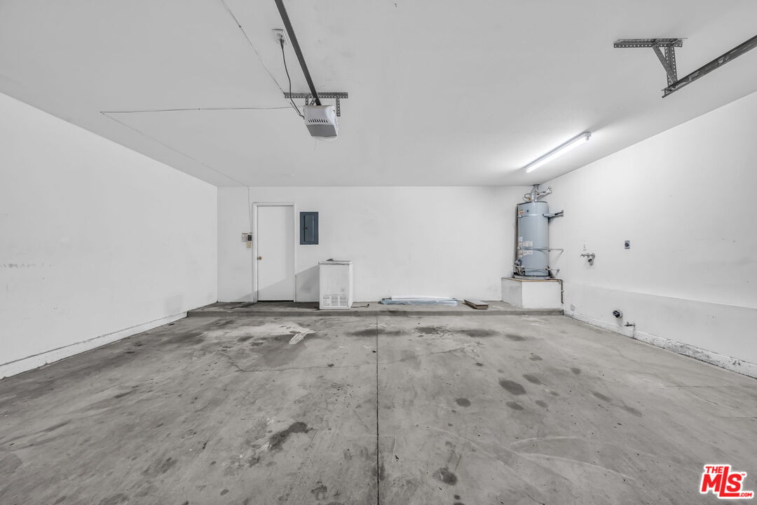 820 West Compton Boulevard, Unit 17 Compton, CA 90220 - Photo 35 of 50