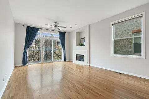 $499,900 | 2127 West Rice Street, Unit 3E, Chicago, IL 60622