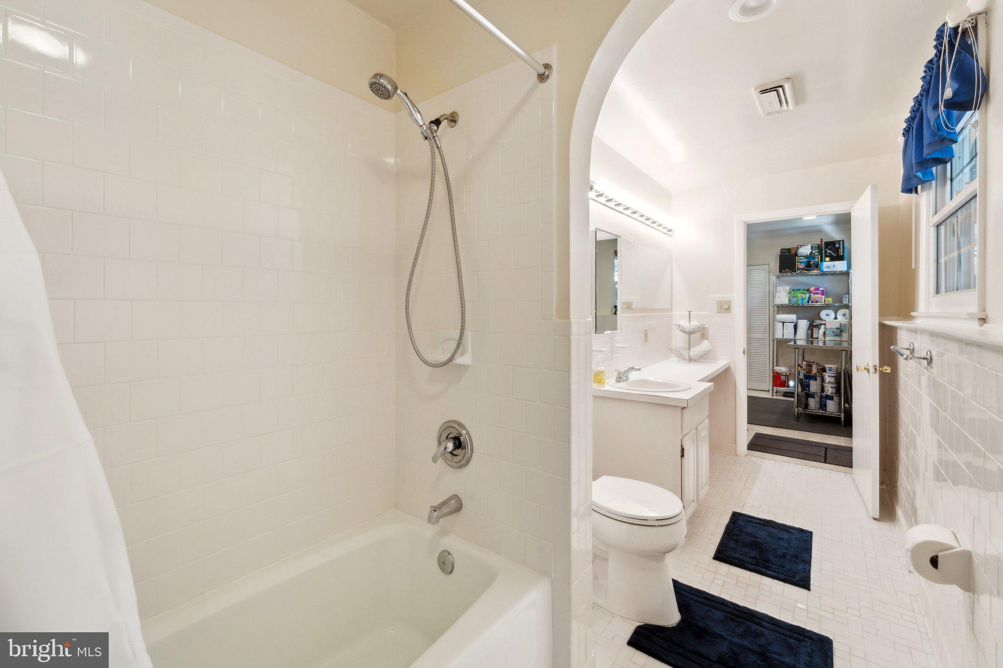 8711 Bradgate Road Alexandria, VA 22308 - Photo 36 of 42 Gallery Image 36