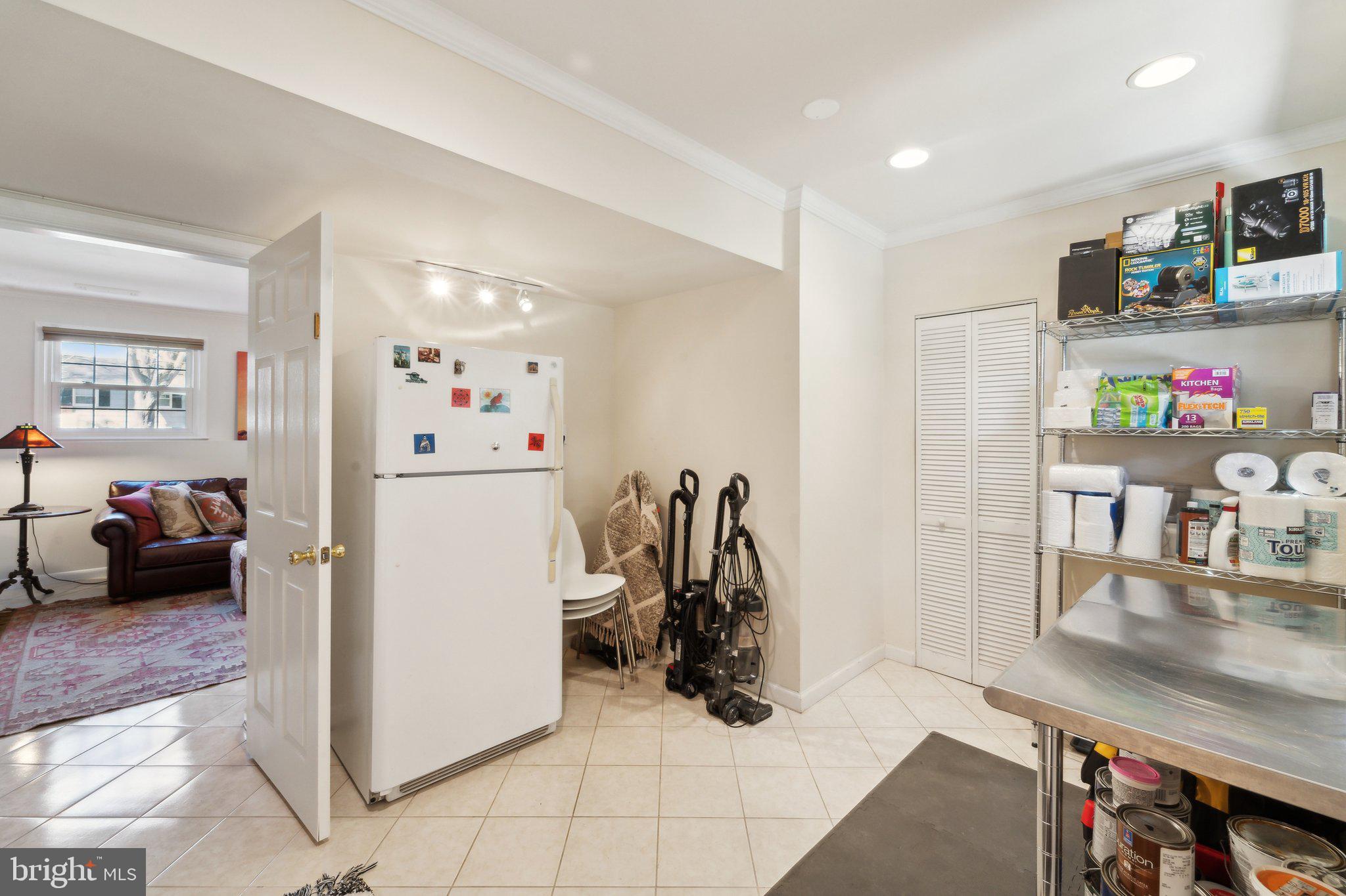 8711 Bradgate Road Alexandria, VA 22308 - Photo 38 of 42 Gallery Image 38