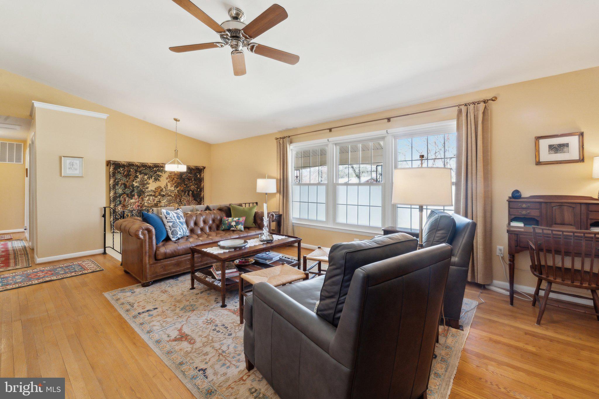 8711 Bradgate Road Alexandria, VA 22308 - Photo 6 of 42 Gallery Image 6