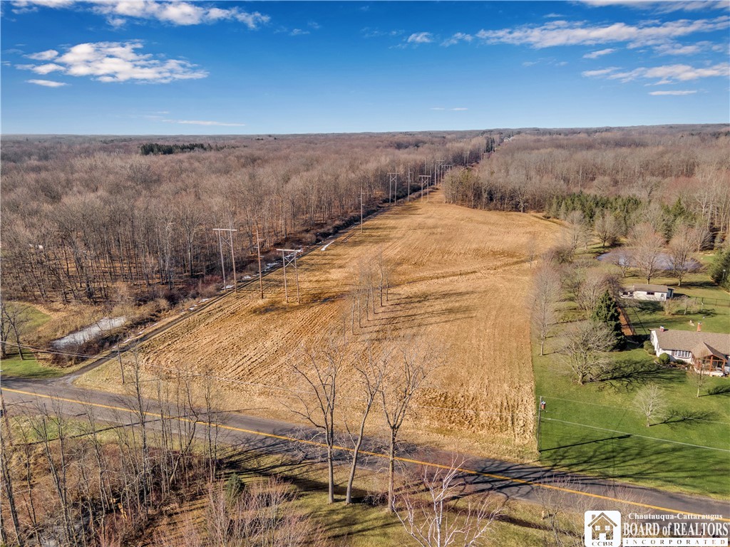 8668 Hopkins Road Batavia Town, NY 14020 - Photo 2 of 13