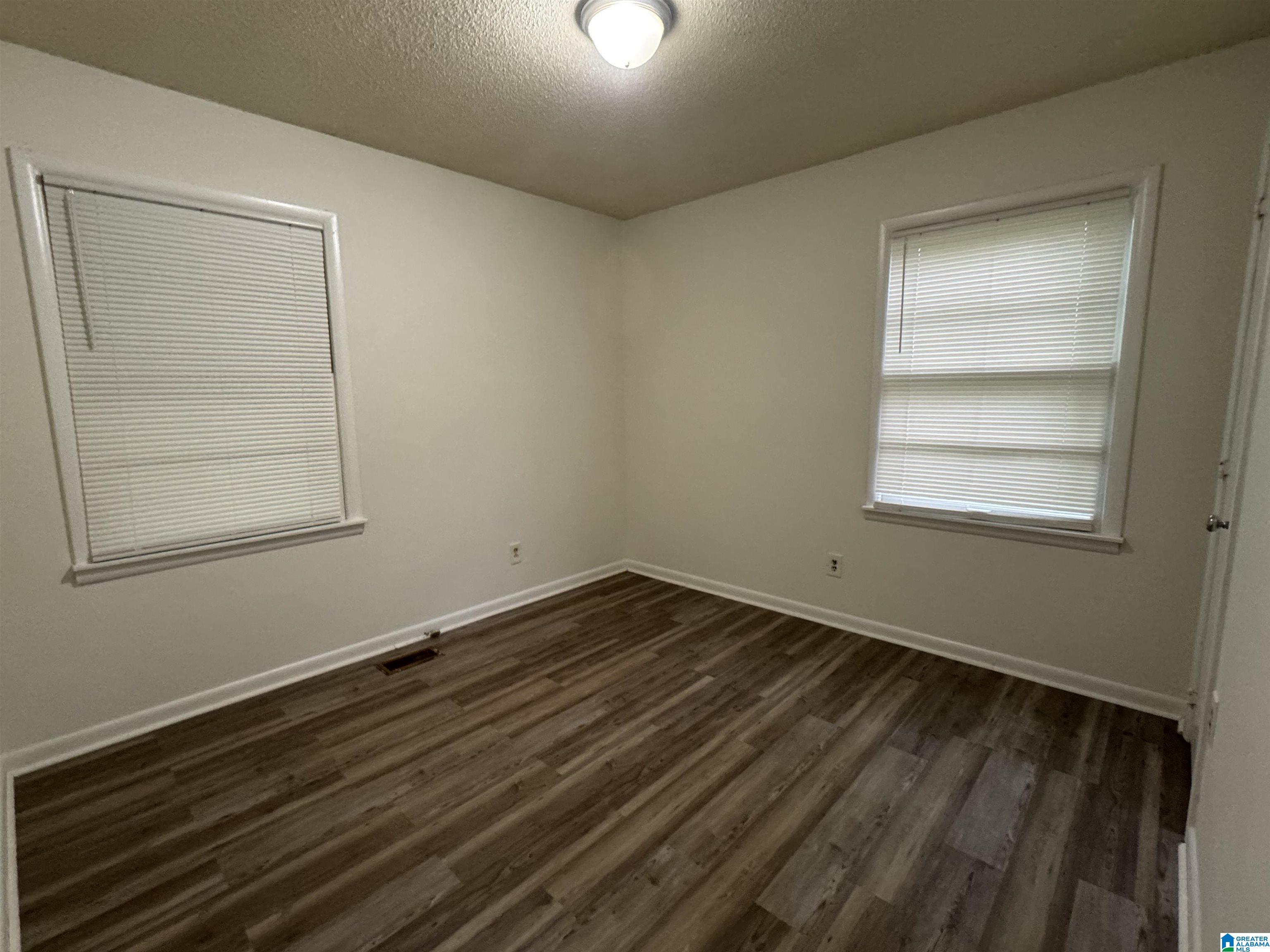 1644 4th Way Northwest Center Point, AL 35215 - Photo 3 of 5