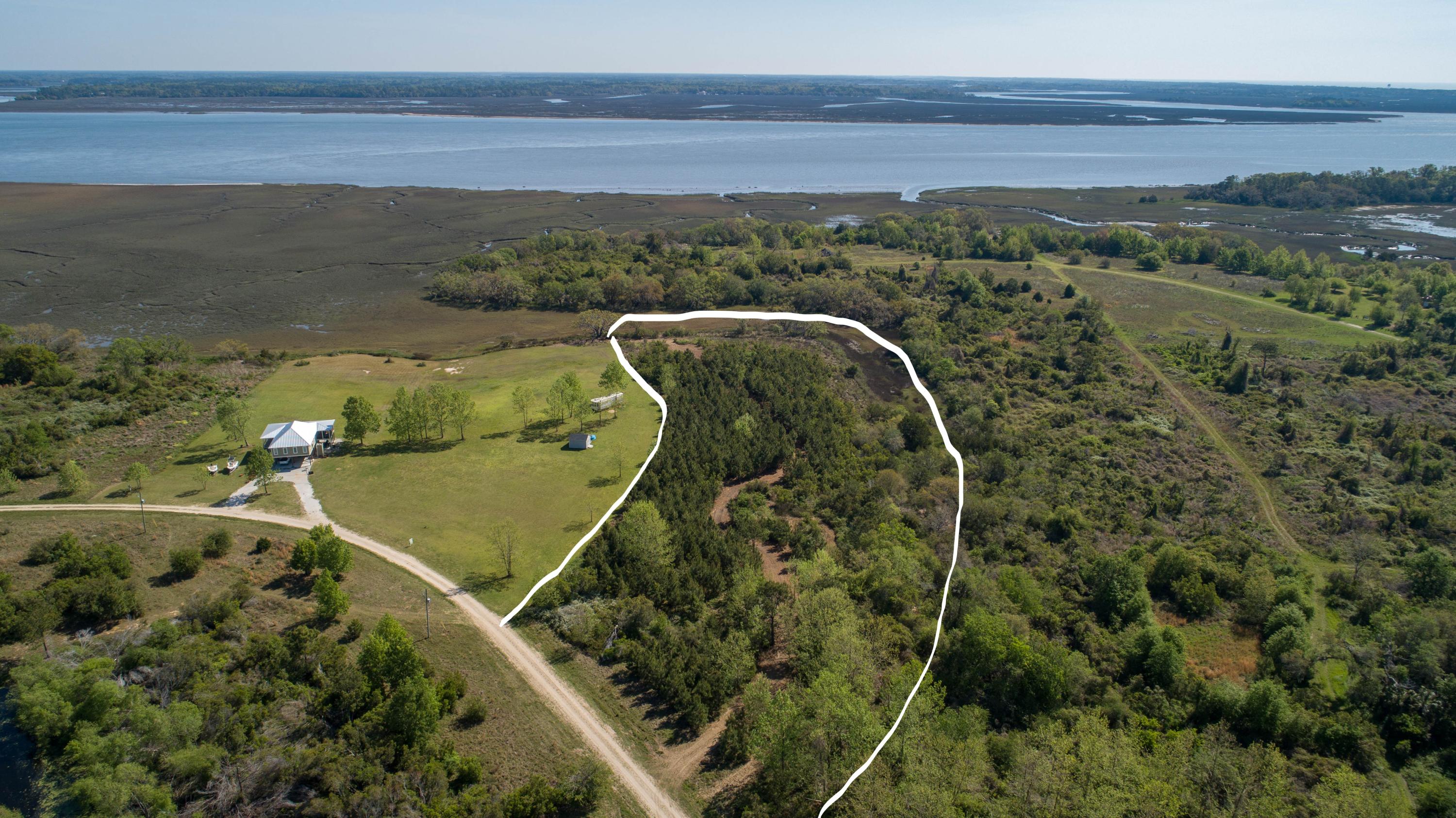 7 Wharf Ferry Road Edisto Island, SC 29438 - Photo 5 of 5 DJI_0320_LI