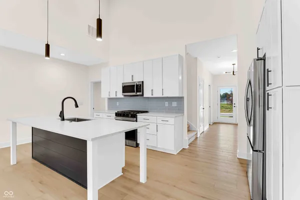 $520,000 | 5866 Harbourtown Drive, Noblesville, IN 46062