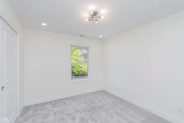 $520,000 | 5866 Harbourtown Drive, Noblesville, IN 46062