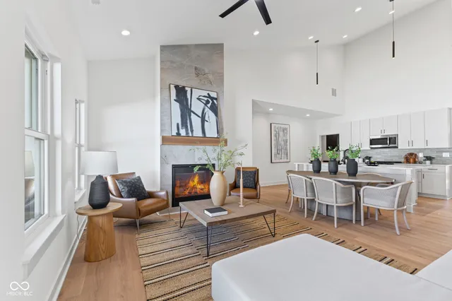 $499,900 | 5866 Harbourtown Drive, Noblesville, IN 46062