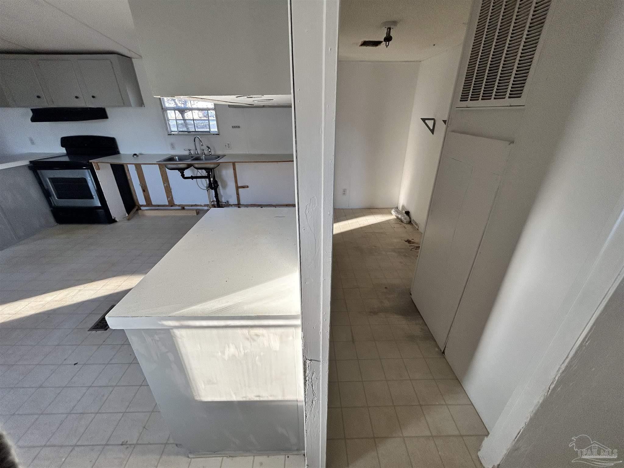3140 Mason Road Walnut Hill, FL 32568 - Photo 13 of 19 Gallery Image 13