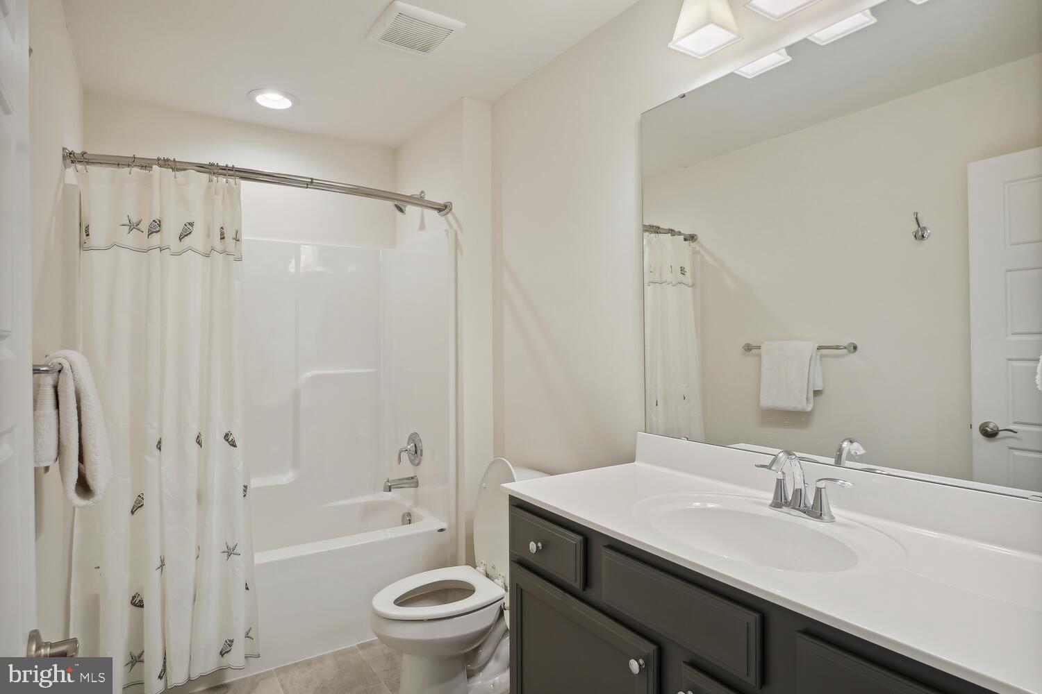 31382 Causey Road, Unit T74 Lewes, DE 19958 - Photo 32 of 92 Hall Bath