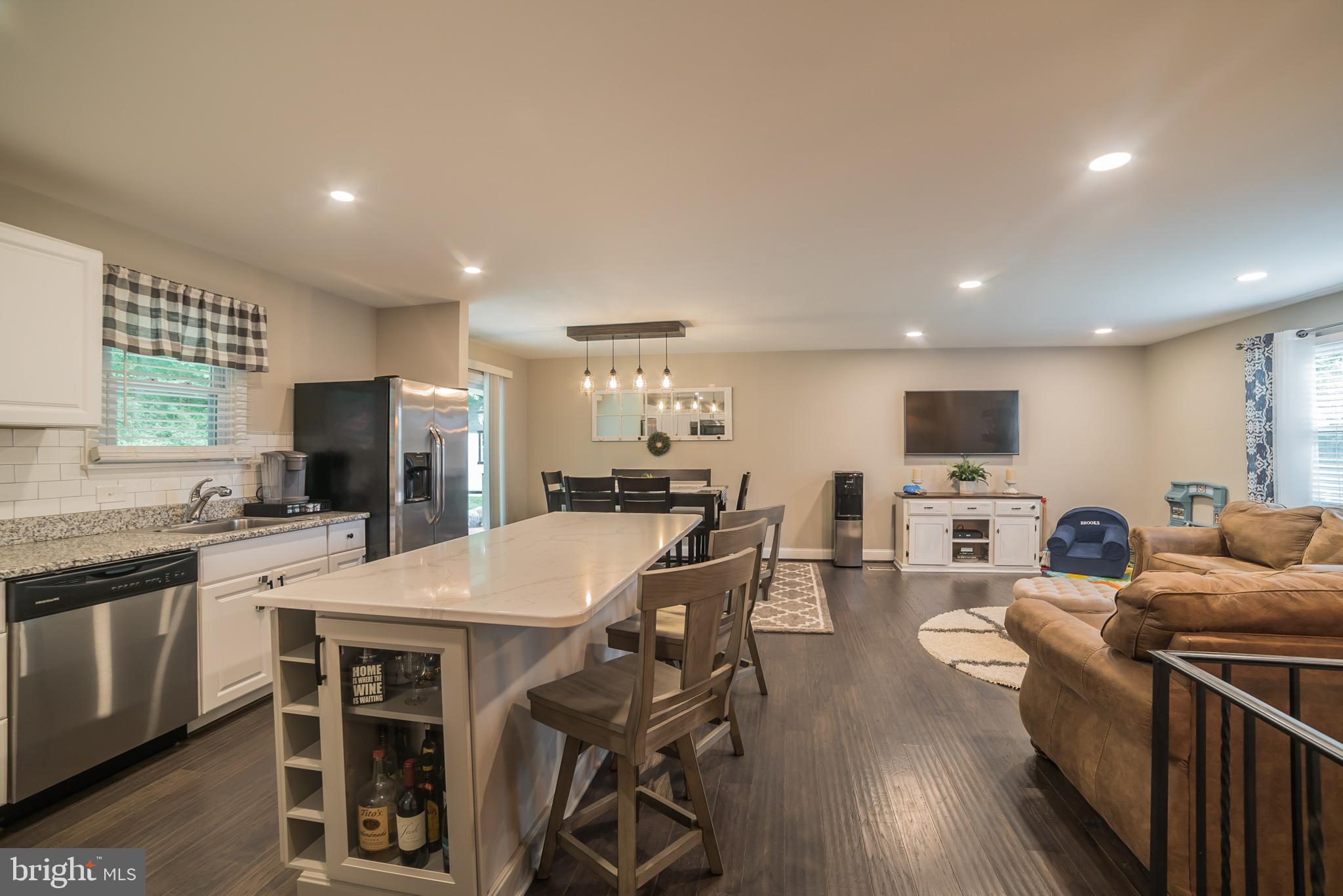 13007 Harford Road Hydes, MD 21082 - Photo 36 of 36 Amazing open floor plan