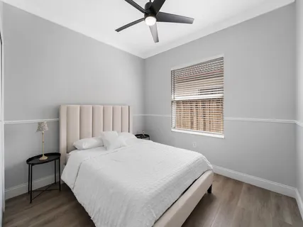 $810,000 | 14815 Southwest 28 Lane, Miami, FL 33185