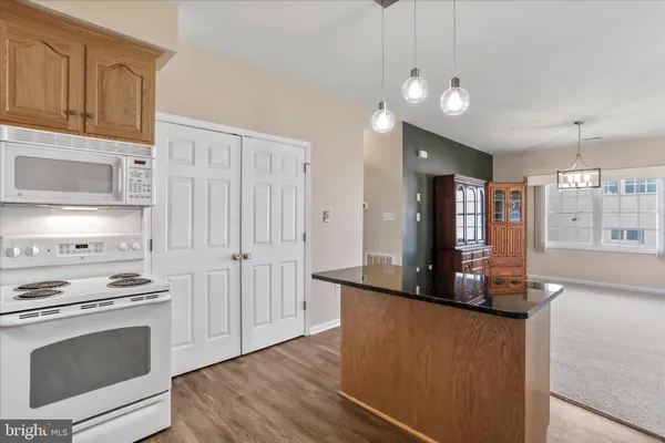 $319,900 | 14222 Shelby Circle, Hagerstown, MD 21740