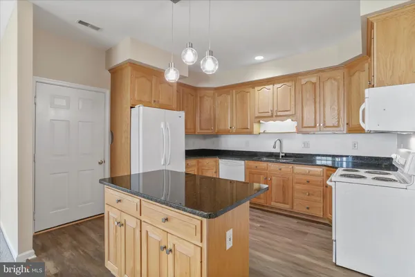 $319,900 | 14222 Shelby Circle, Hagerstown, MD 21740