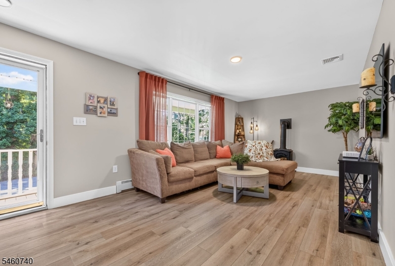 3 High View Street Califon, NJ 07830 - Photo 9 of 35 Gallery Image 9