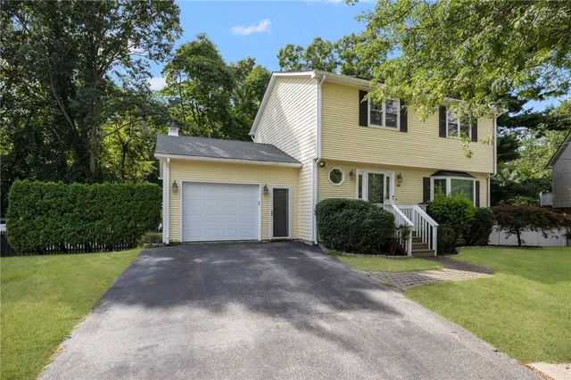 $469,900 | 341 Sumner Avenue, Warwick, RI 02888