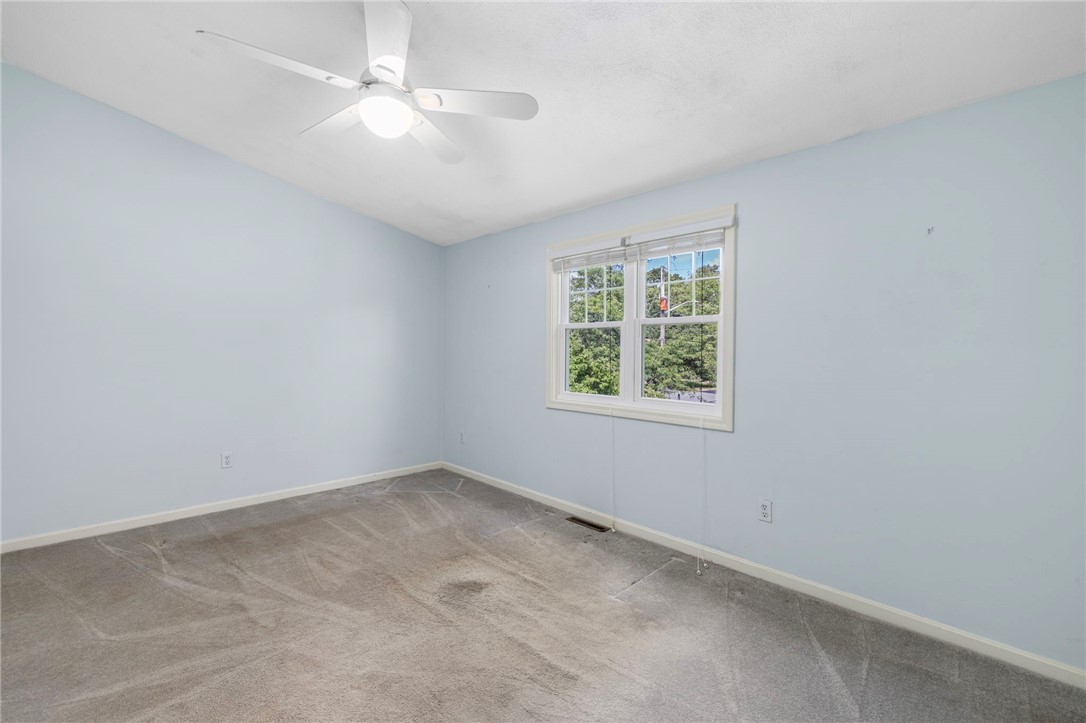 341 Sumner Avenue Warwick, RI 02888 - Photo 23 of 50