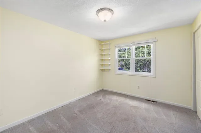 $469,900 | 341 Sumner Avenue, Warwick, RI 02888