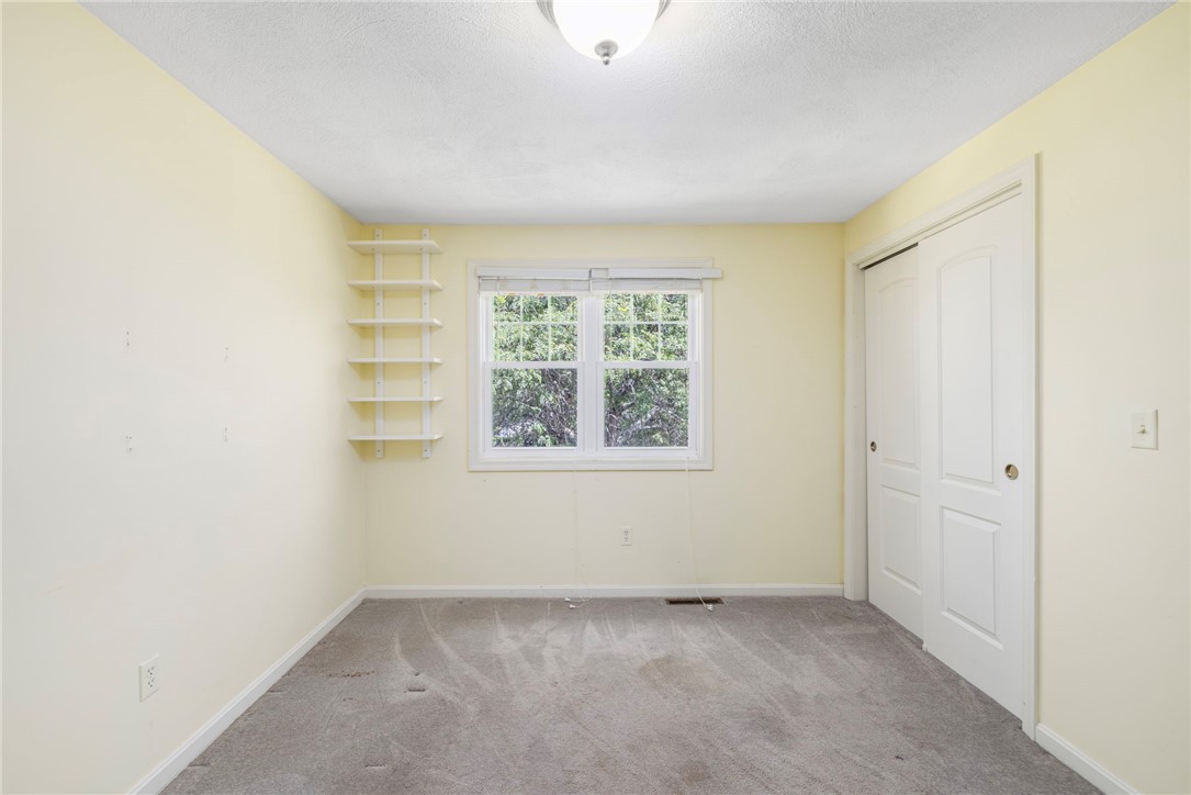 341 Sumner Avenue Warwick, RI 02888 - Photo 25 of 50