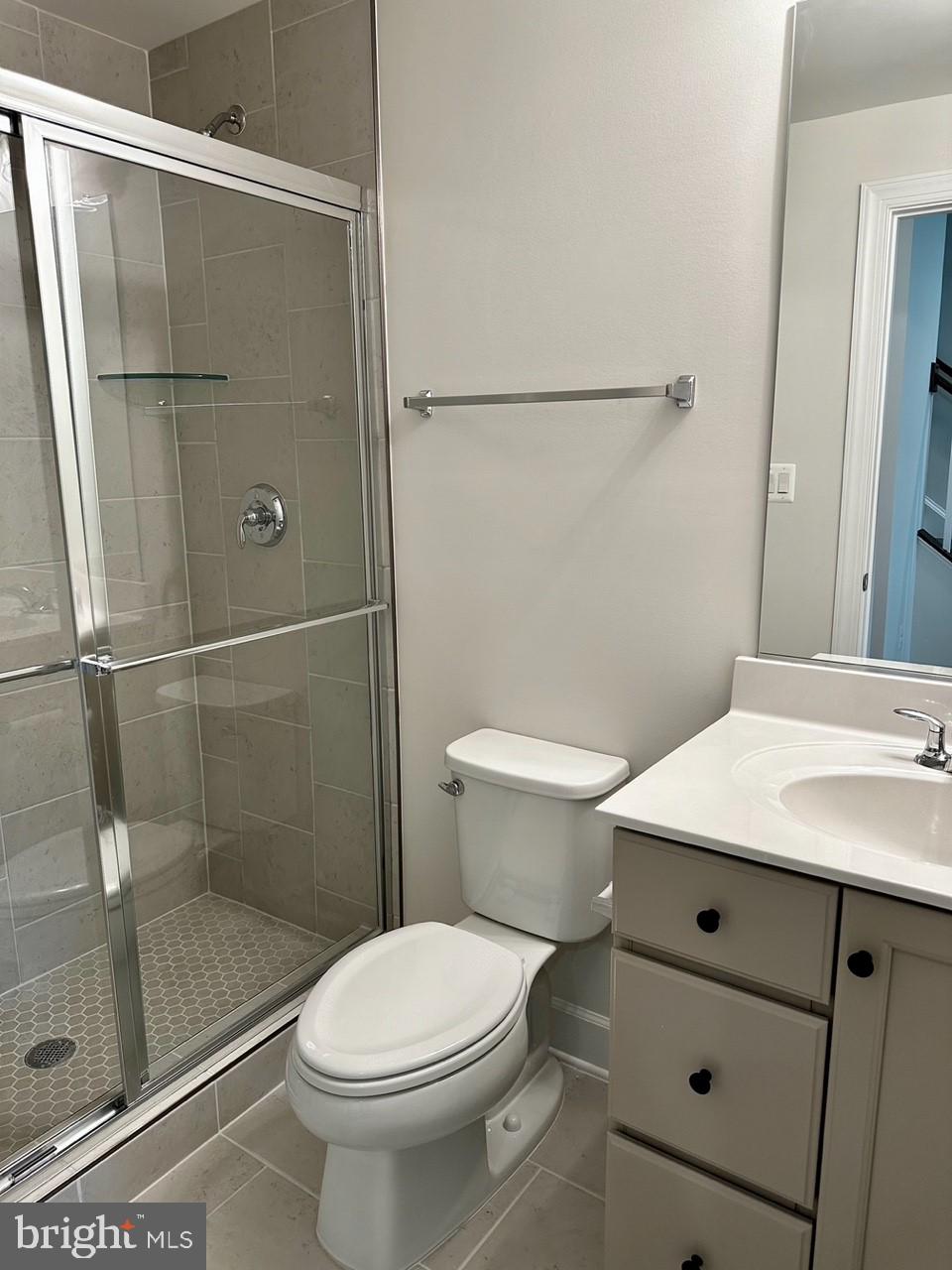 5239 Ridgeview Retreat Drive Chantilly, VA 20151 - Photo 12 of 16