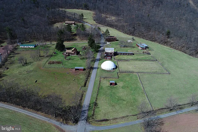 $799,900 | 444 Plessinger Road, Warfordsburg, PA 17267