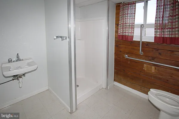 $799,900 | 444 Plessinger Road, Warfordsburg, PA 17267