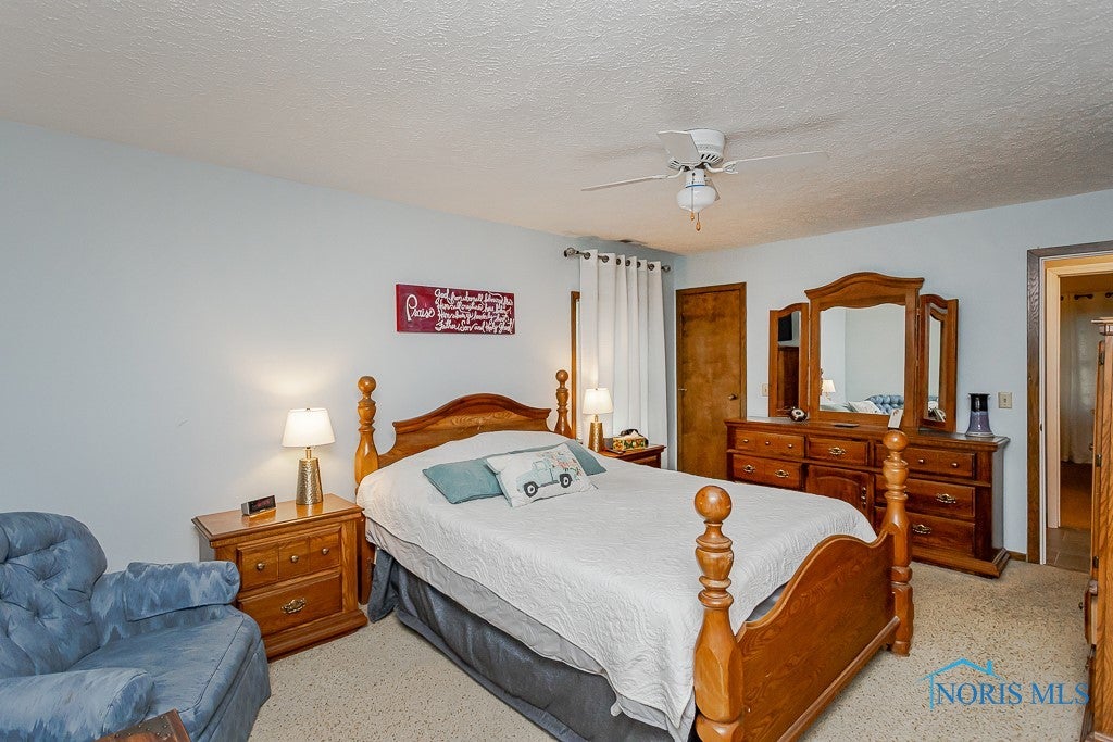 5376 Alexander Road Pemberville, OH 43450 - Photo 28 of 50 Primary Bedroom
