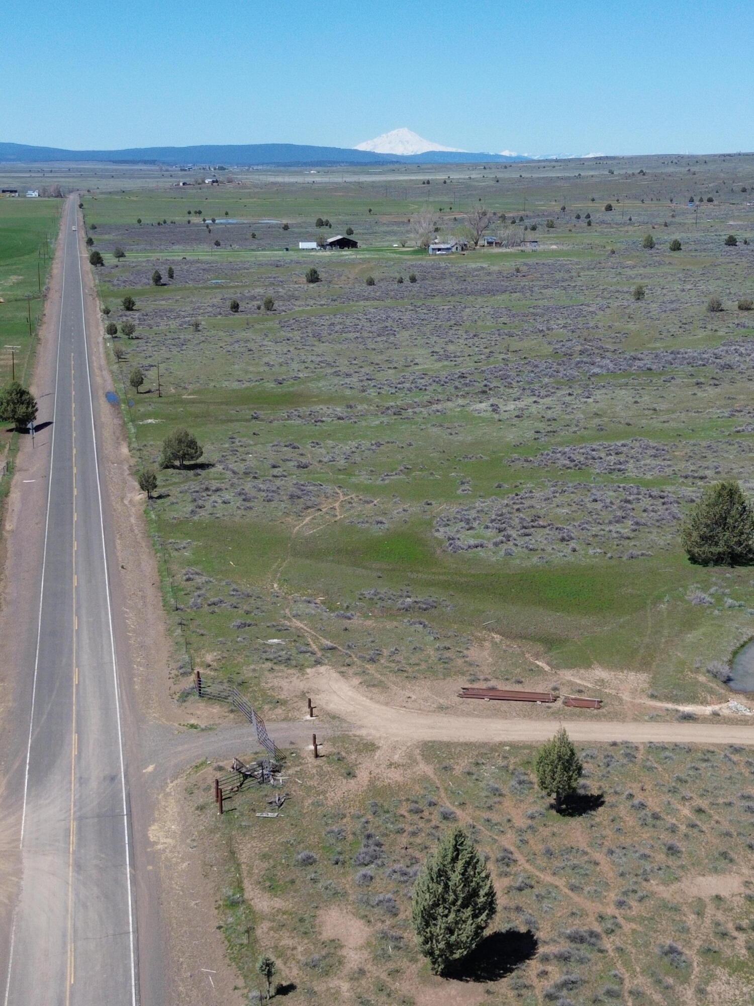 848 Co Rd 87 Adin, CA 96006 - Photo 6 of 13 a view of beach and ocean